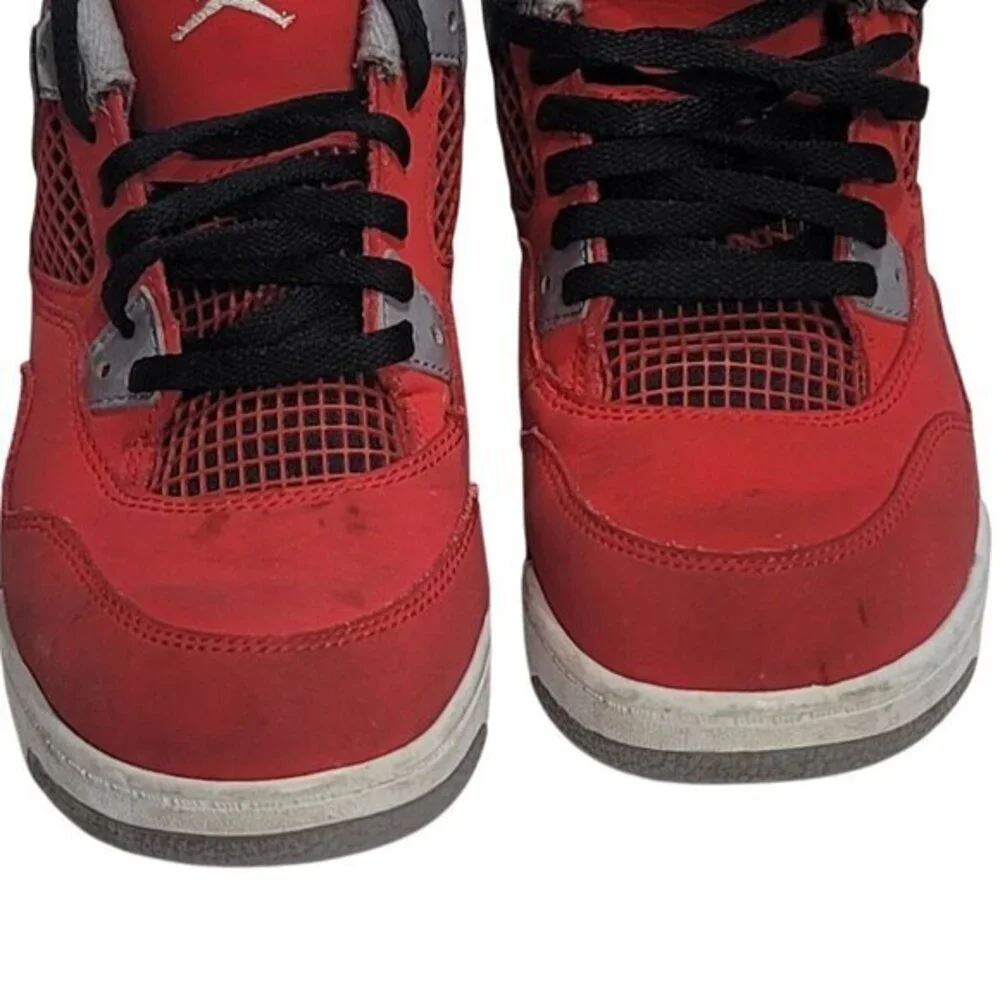 Kids Nike Jordan 4 Retro Toro Bravo High Top Sneakers 3Y Red Black